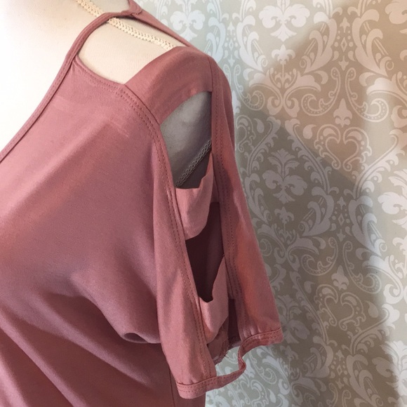 Emerald Tops - {Emerald} Dusty Rose Top w/Caged Sleeve Size S